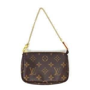 Louis Vuitton mini pochette
